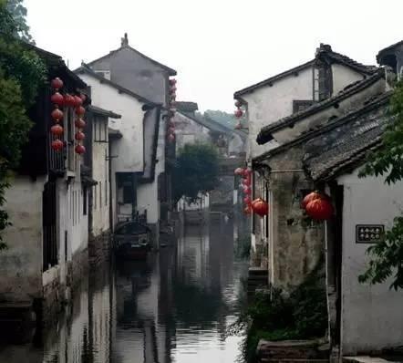 快乐问答,蜗牛乐园——会吐丝的吐司一样的词语有哪些?专属问答平台